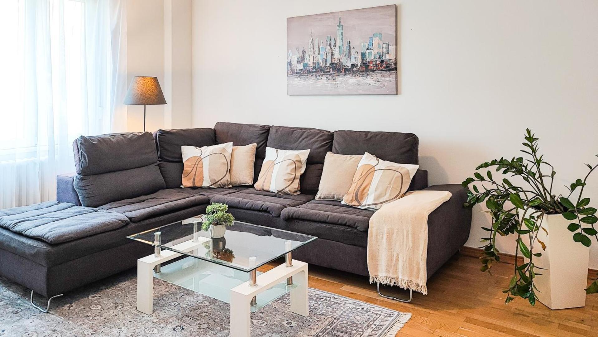 Filinhome Stefanovica Suite 7 Нови-Сад Экстерьер фото