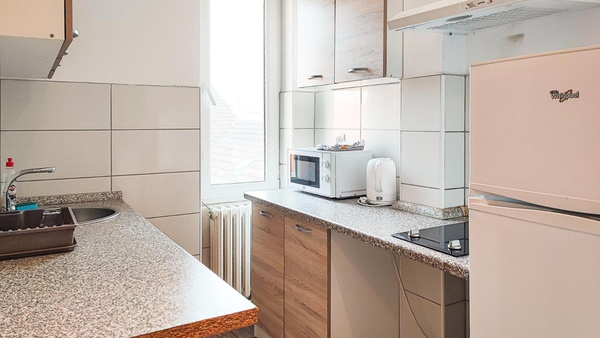 Filinhome Stefanovica Suite 7 Нови-Сад Экстерьер фото